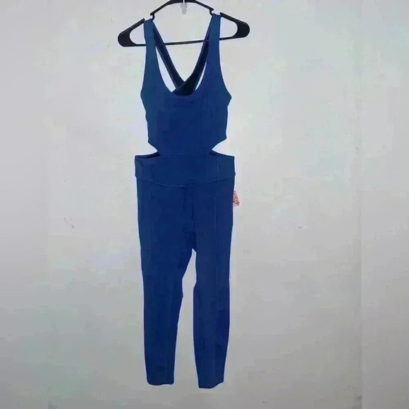 NEW Free People Movement Back it Up Jumpsuit Size S - Picture 2 of 5
